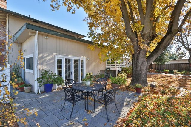 12155 Columbet Avenue, San Martin, CA 95046