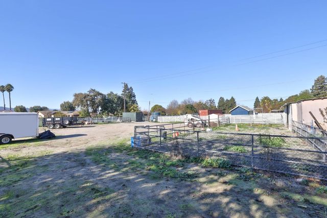 12155 Columbet Avenue, San Martin, CA 95046