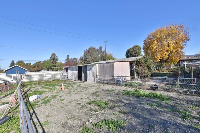12155 Columbet Avenue, San Martin, CA 95046