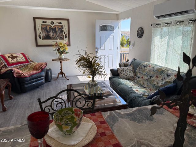 20555 E PARK VIEW Lane, Mayer, AZ 86333