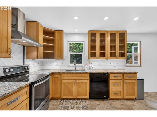 49009 Se BATY Rd, Sandy, OR 97055