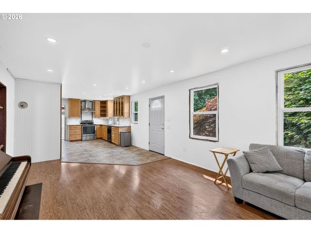 49009 Se BATY Rd, Sandy, OR 97055