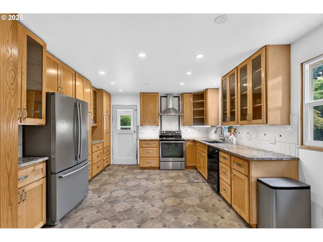49009 Se BATY Rd, Sandy, OR 97055