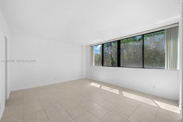 4222 Inverrary Boulevard 4211, Lauderhill, FL 33319