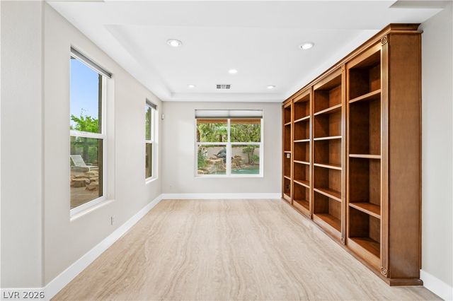 3010 Hammerwood Drive, Las Vegas, NV 89135