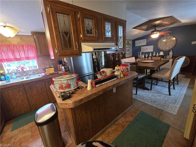 185 Bells Lane, Ronda, NC 28670