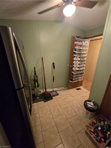 185 Bells Lane, Ronda, NC 28670