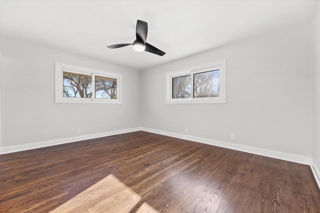 850 Janacek ROAD, Brookfield, WI 53045