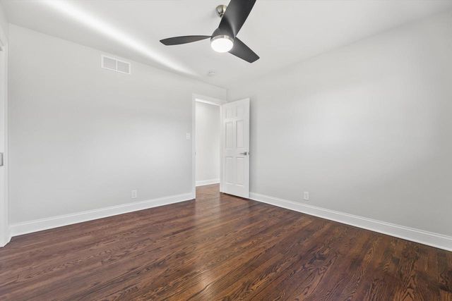 850 Janacek ROAD, Brookfield, WI 53045