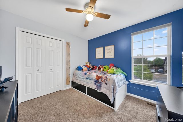 27735 E Mockingbird Drive, Huron Charter Township, MI 48134