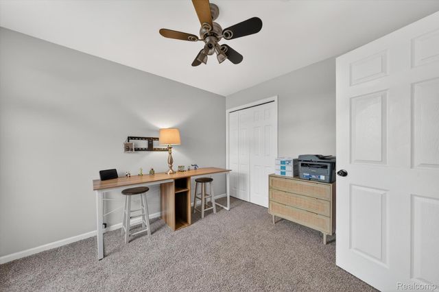 27735 E Mockingbird Drive, Huron Charter Township, MI 48134