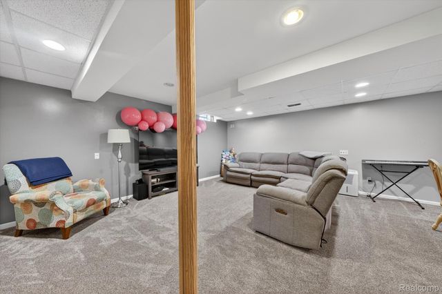 27735 E Mockingbird Drive, Huron Charter Township, MI 48134