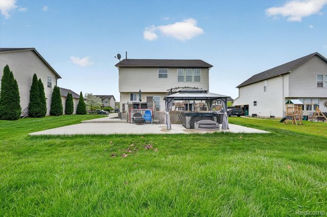 27735 E Mockingbird Drive, Huron Charter Township, MI 48134