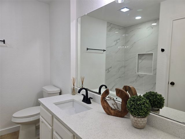 913 Bass Drive, Plano, TX 75025