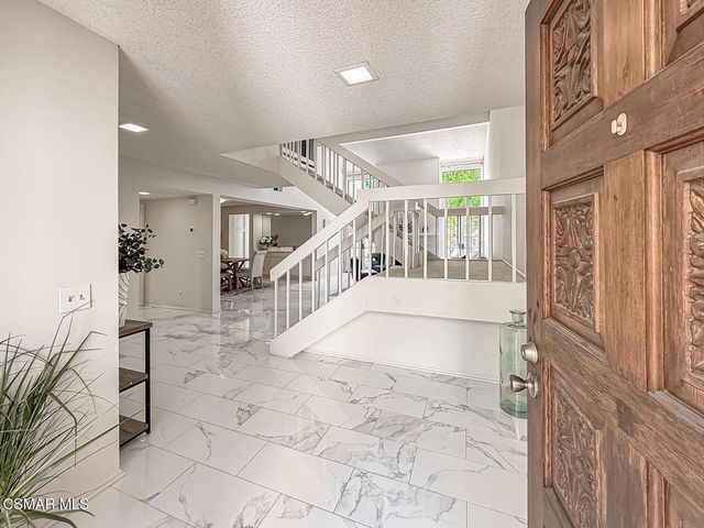 441 Cherry Hills Lane, Thousand Oaks, CA 91320