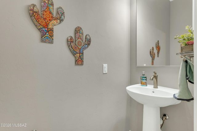 13121 N Humphreys Peak Drive, Oro Valley, AZ 85755