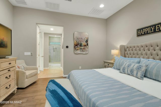 13121 N Humphreys Peak Drive, Oro Valley, AZ 85755