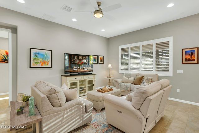 13121 N Humphreys Peak Drive, Oro Valley, AZ 85755