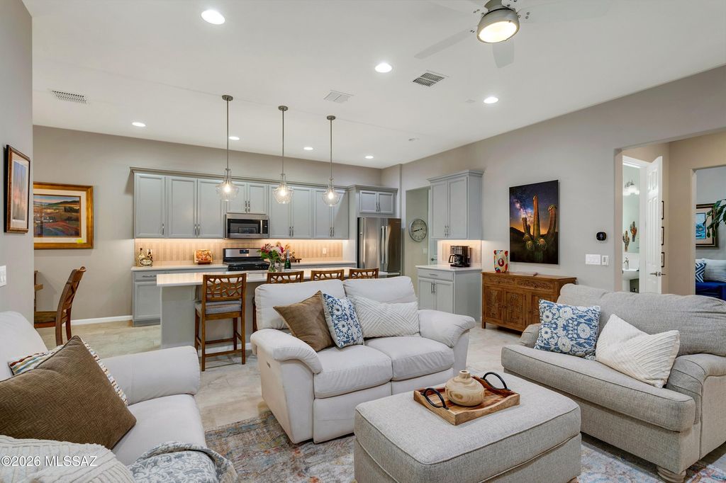 13121 N Humphreys Peak Drive, Oro Valley, AZ 85755