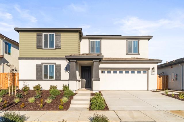 1501 Mcintyre St, Galt, CA 95632