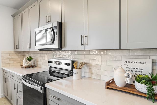 1501 Mcintyre St, Galt, CA 95632