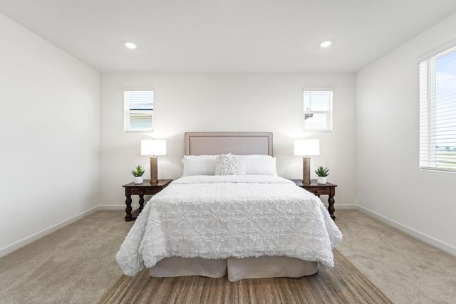 1501 Mcintyre St, Galt, CA 95632