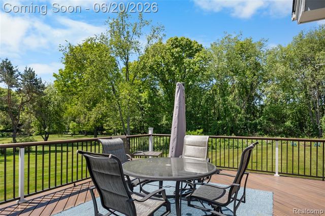 5287 Ridge Trail, Clarkston, MI 48348