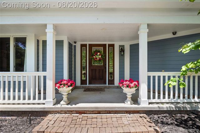5287 Ridge Trail, Clarkston, MI 48348