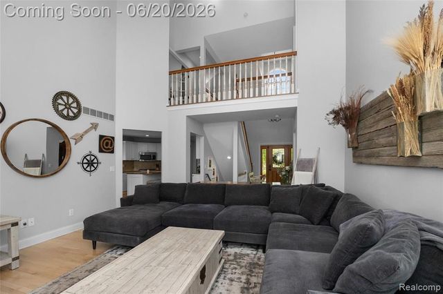 5287 Ridge Trail, Clarkston, MI 48348