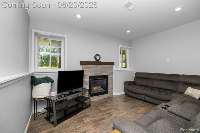 5287 Ridge Trail, Clarkston, MI 48348