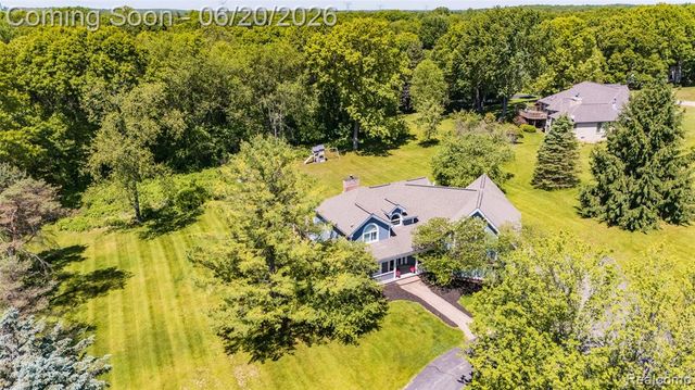 5287 Ridge Trail, Clarkston, MI 48348