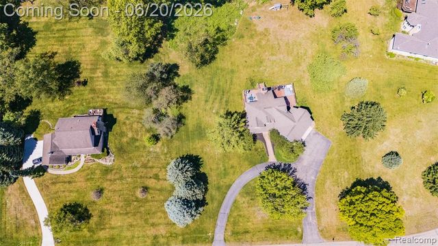 5287 Ridge Trail, Clarkston, MI 48348