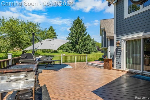 5287 Ridge Trail, Clarkston, MI 48348
