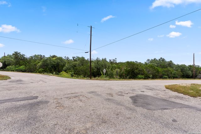 204 Freedom, Fischer, TX 78623