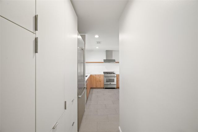 4518 Viking Drive, Houston, TX 77092