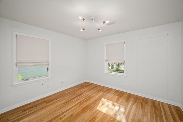 4518 Viking Drive, Houston, TX 77092