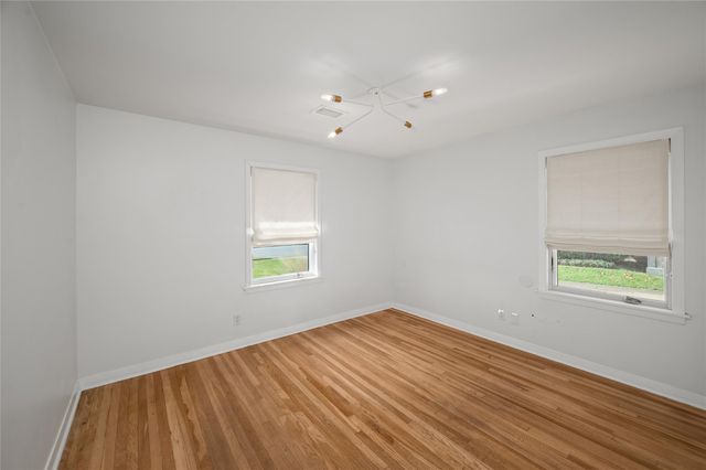 4518 Viking Drive, Houston, TX 77092