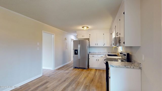 248 Fire Tower Road, Richlands, NC 28574