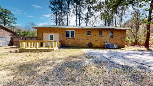 248 Fire Tower Road, Richlands, NC 28574