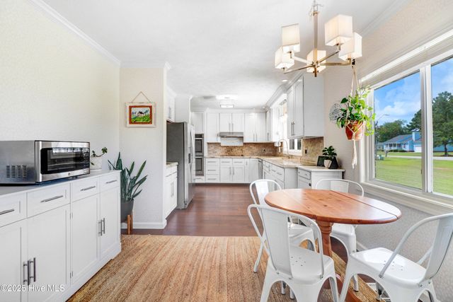 202 Waters Circle, Goldsboro, NC 27534
