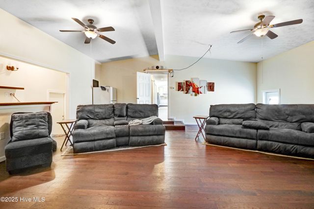 202 Waters Circle, Goldsboro, NC 27534