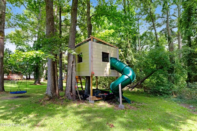 202 Waters Circle, Goldsboro, NC 27534
