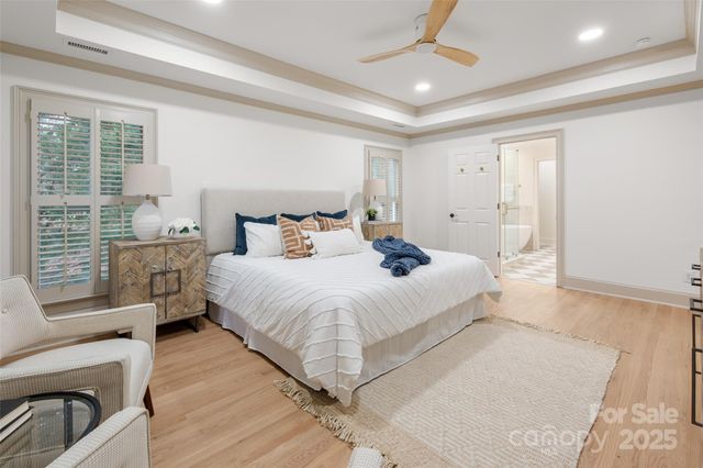 7829 Seton House Lane, Charlotte, NC 28277