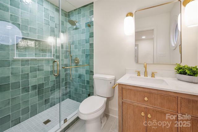 7829 Seton House Lane, Charlotte, NC 28277