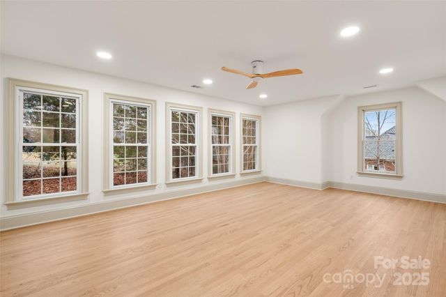 7829 Seton House Lane, Charlotte, NC 28277