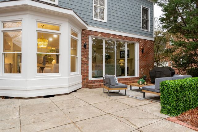 7829 Seton House Lane, Charlotte, NC 28277