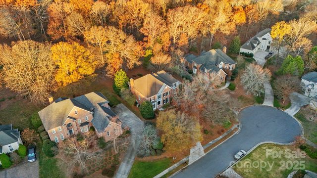 7829 Seton House Lane, Charlotte, NC 28277