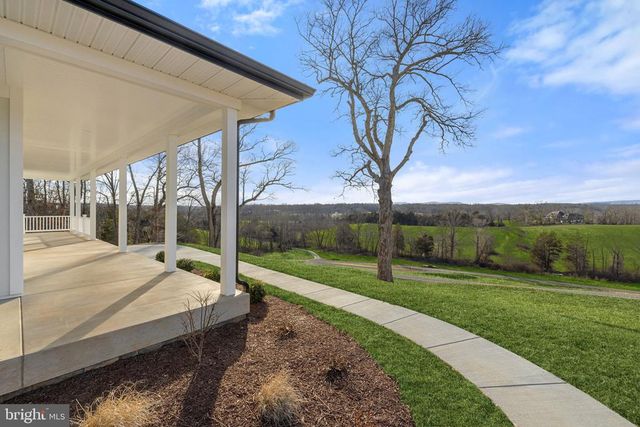 7039 SILK, Jeffersonton, VA 22724