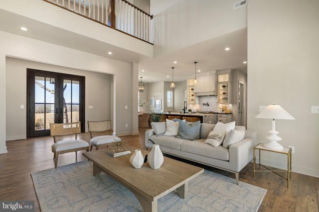 7039 SILK, Jeffersonton, VA 22724