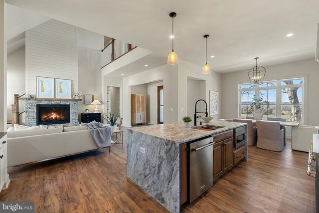 7039 SILK, Jeffersonton, VA 22724
